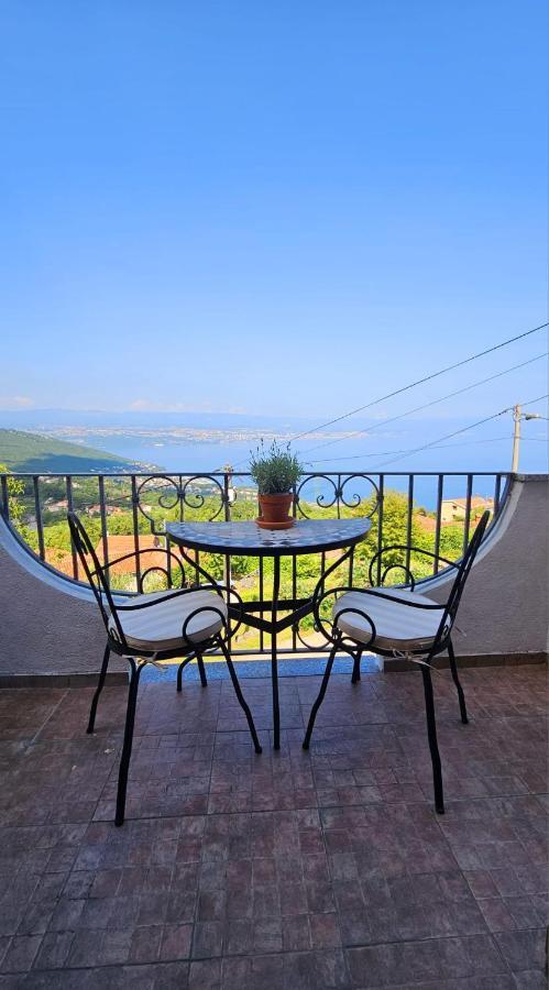 Apartamento Apartman Tera Dobreć Exterior foto